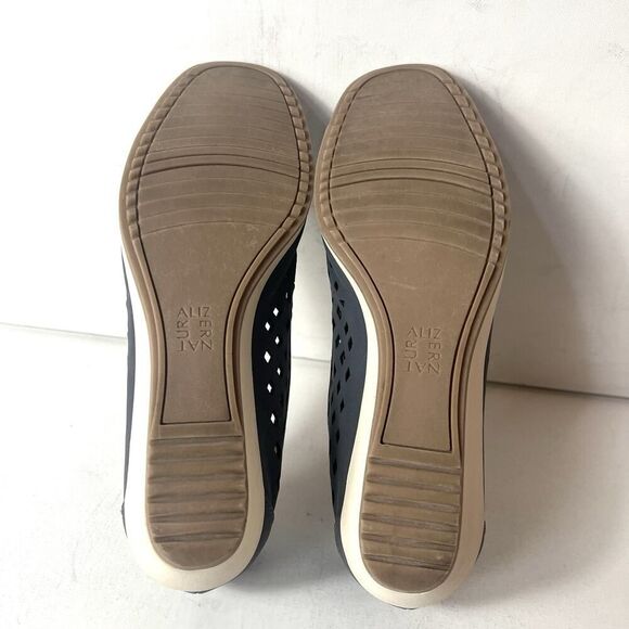 Naturalizer Womens 9.5M Comfort Casual Blue/Gray Faux Leather Slip On Wedge Shoe - Picture 11 of 11